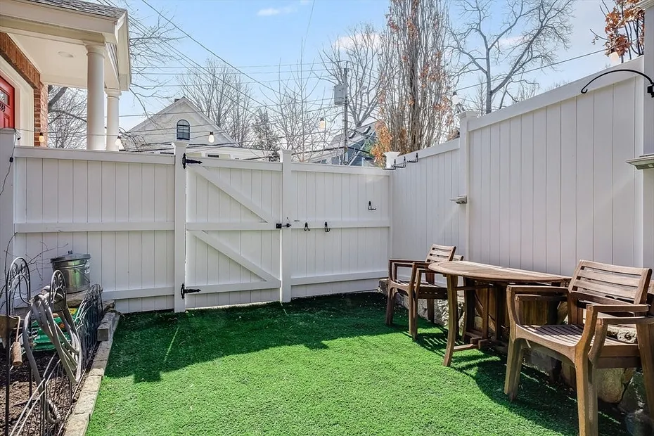 299 Walnut Street  #1 Photo 37