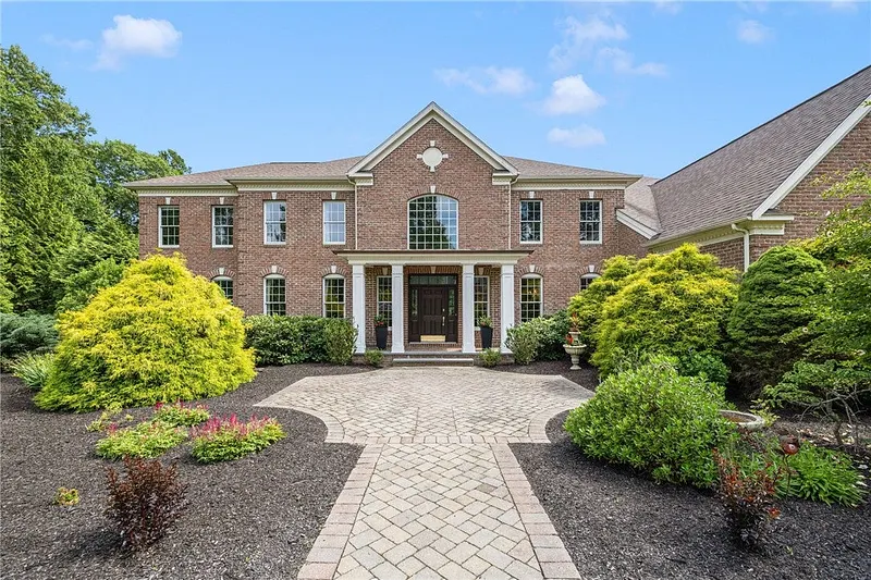 50 Judge Torres Lane Photo 6