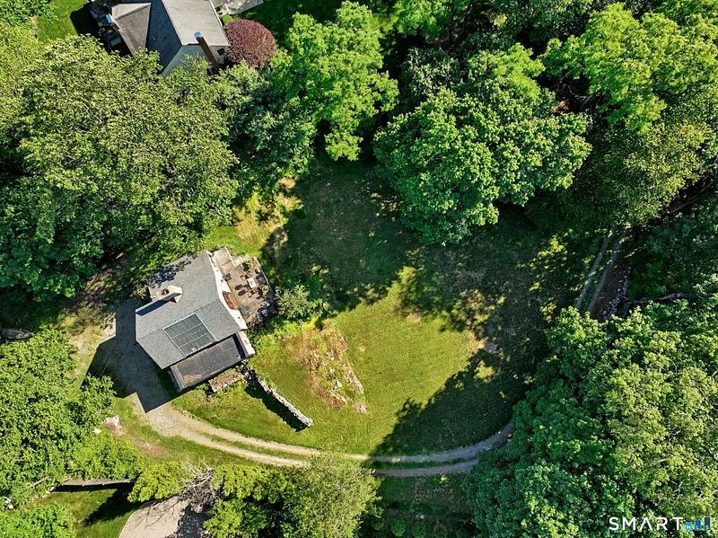11 Hitchcock Road Photo 22