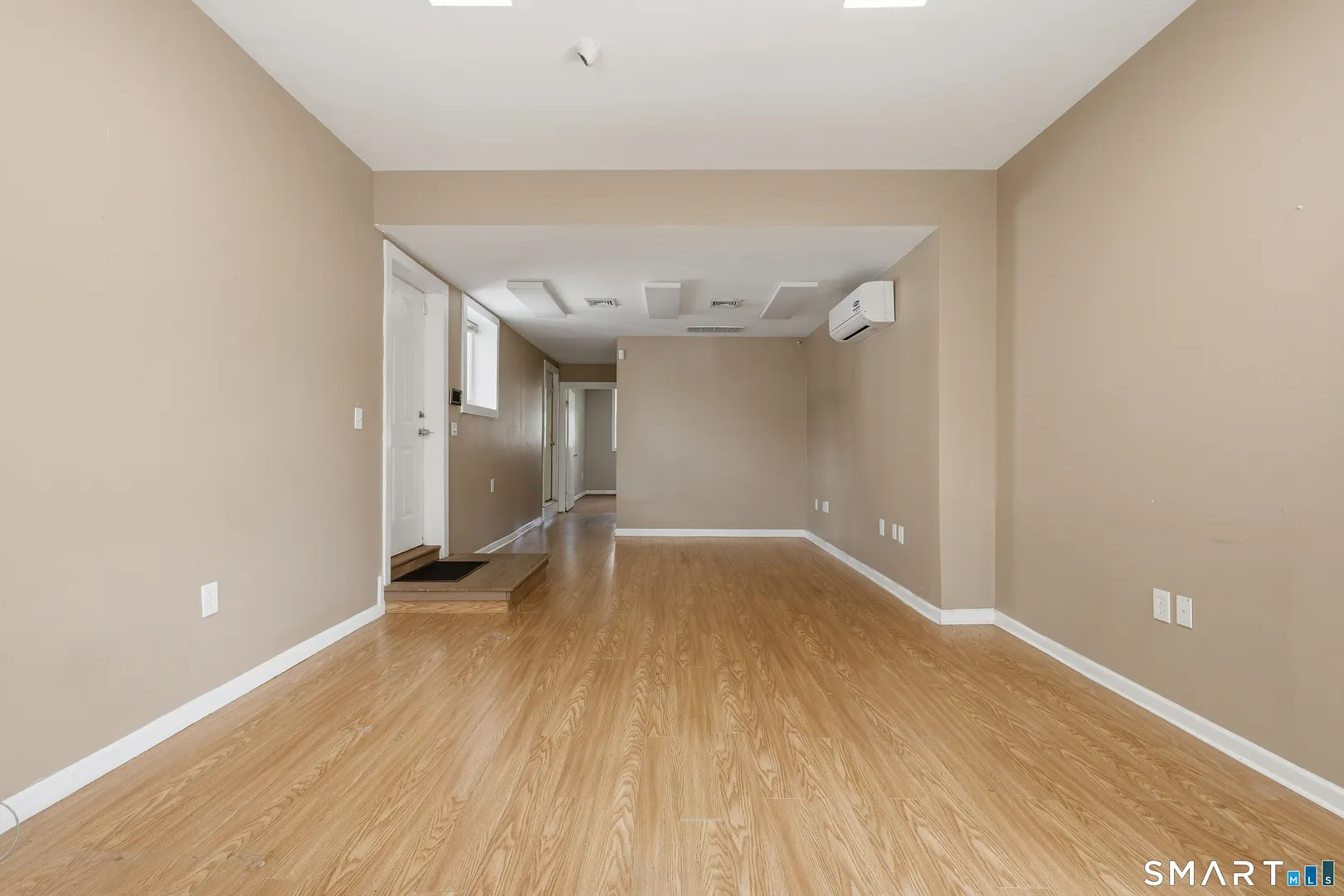 34 Clifton Avenue Photo 7
