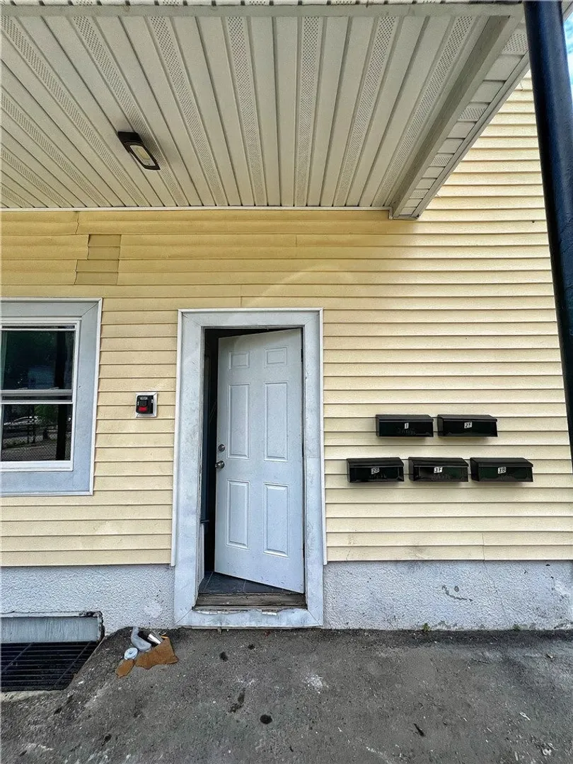 237 Cowden Street Photo 37