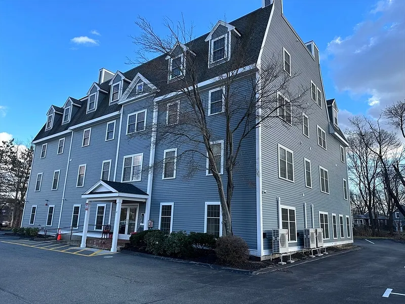 64 Holten St. #203 Photo 28