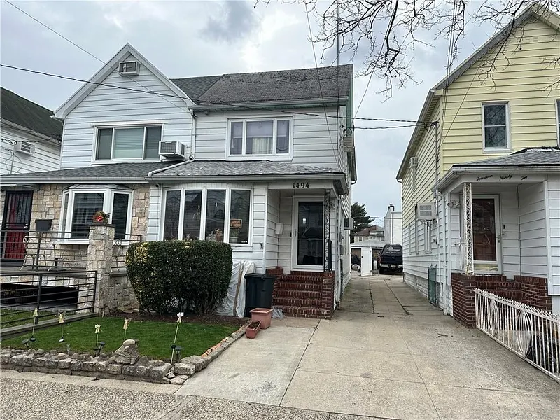 1494 E 58th Street Photo 1