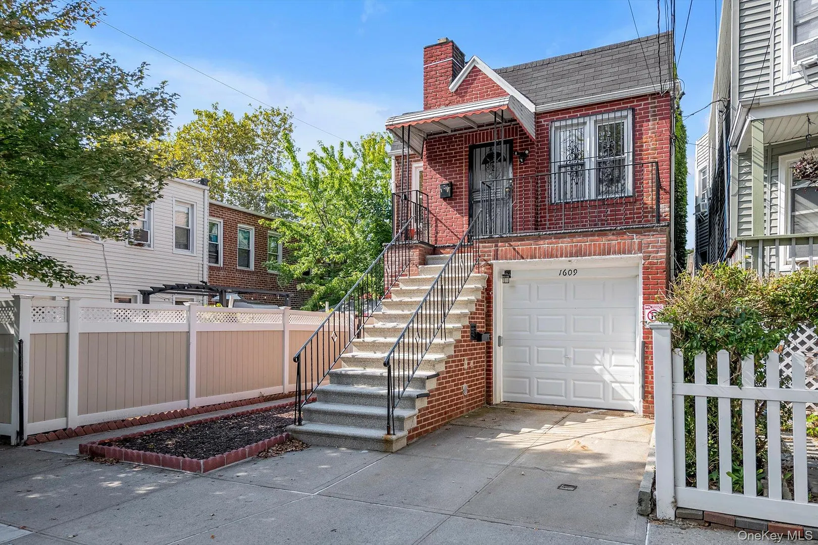 1609 Colden Avenue Photo 22