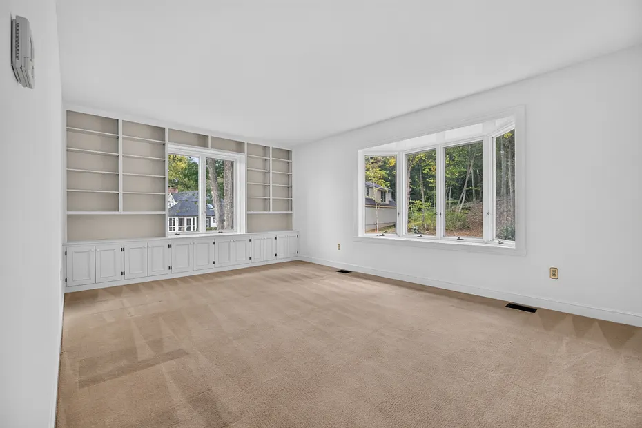 87 Cove Road Photo 23