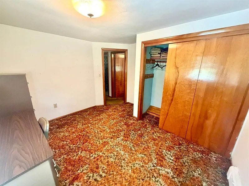 817 Somers Rd Photo 27