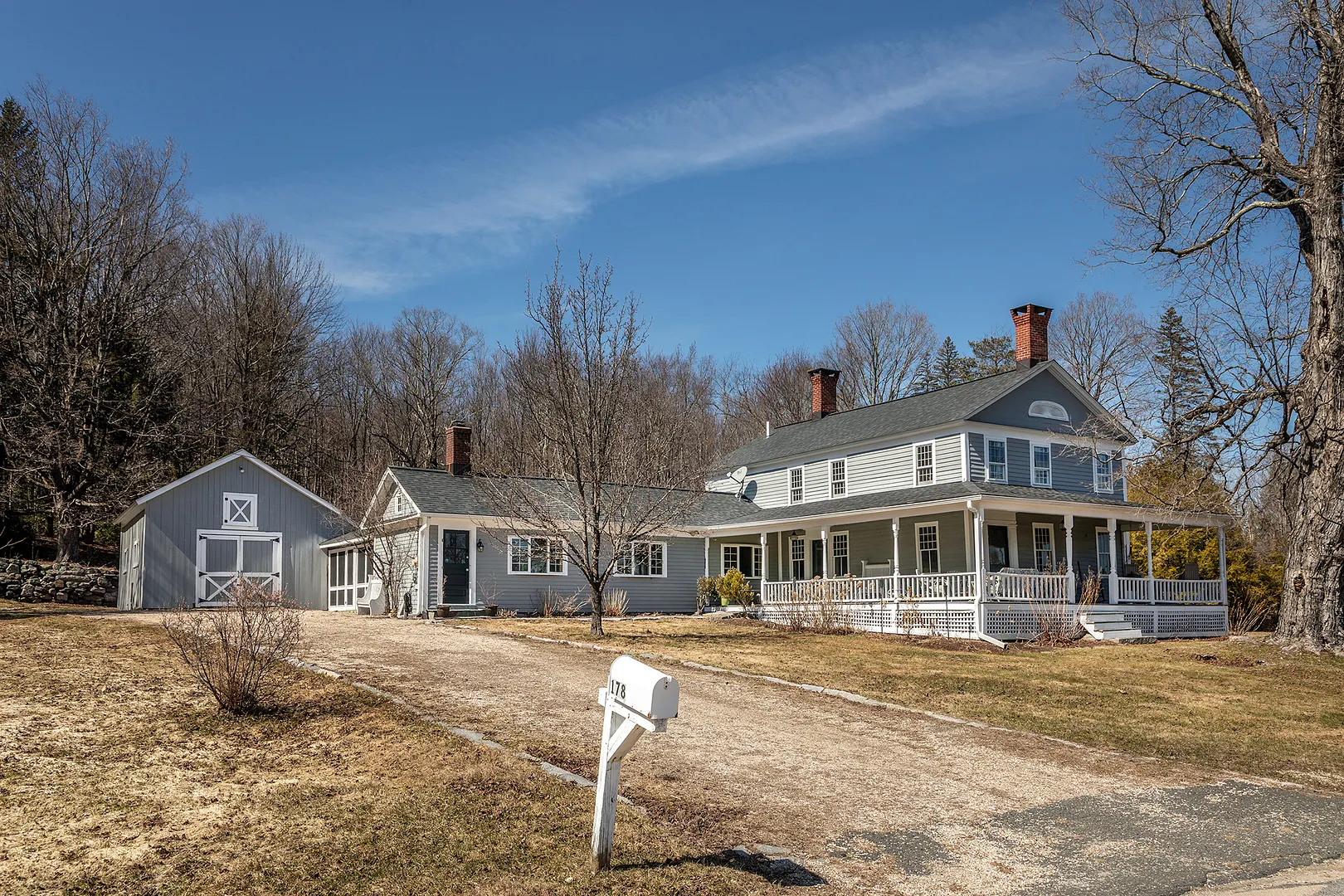178 Center Street Photo 34