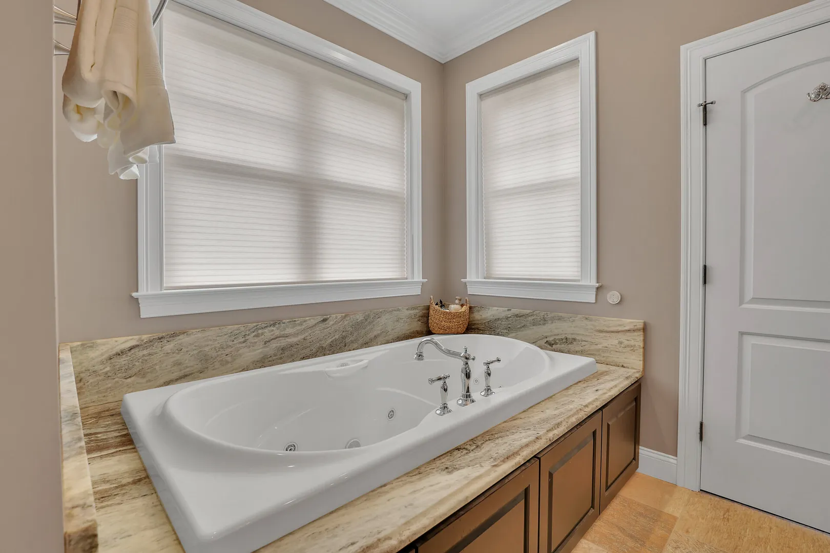 1 Ridgebury Road Photo 25
