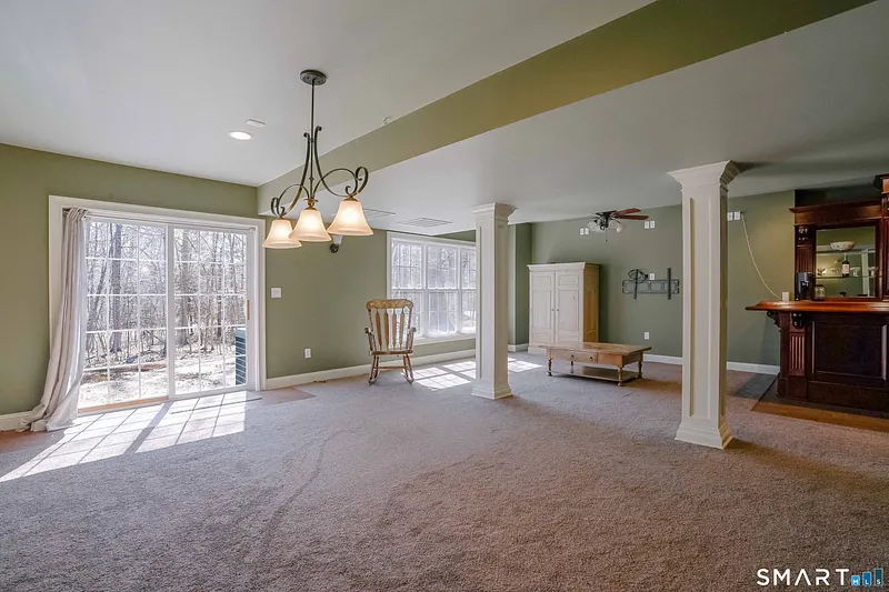 380 Southbury Road Photo 24