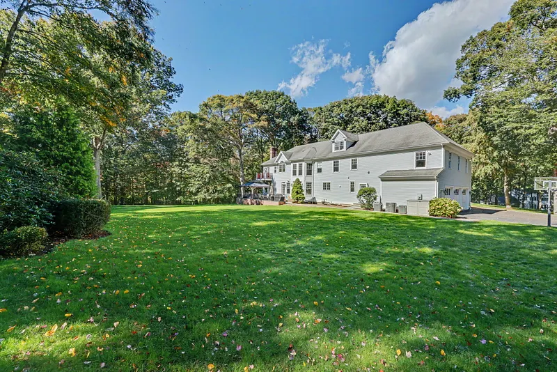 443 Brambley Hedge Circle Photo 5