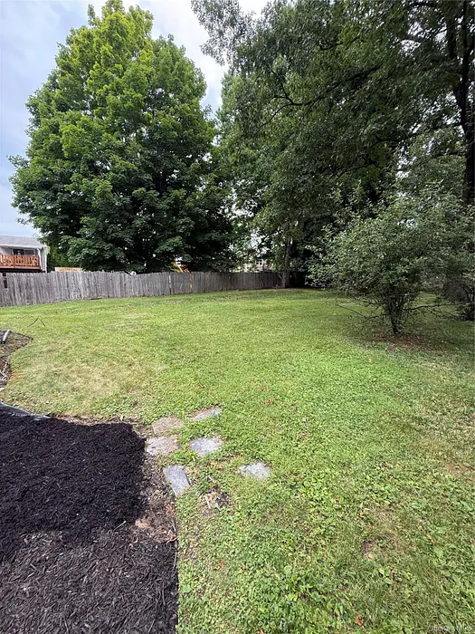 7 Twin Court Photo 14