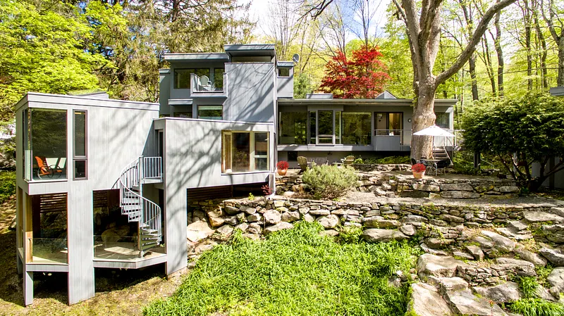 275 Dibble Hill Road Photo 1