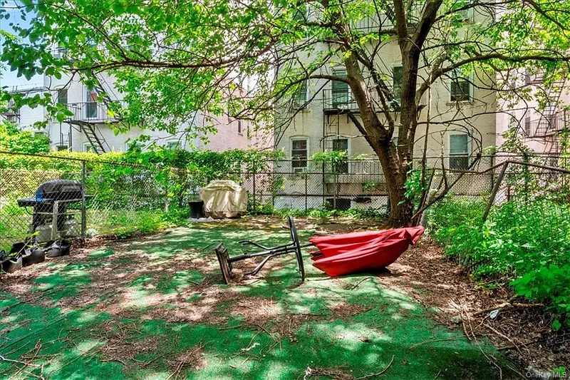 1012 Faile Street  #1012A Photo 19