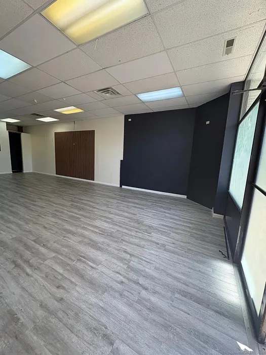 1184 Burnside Avenue  #E Photo 2