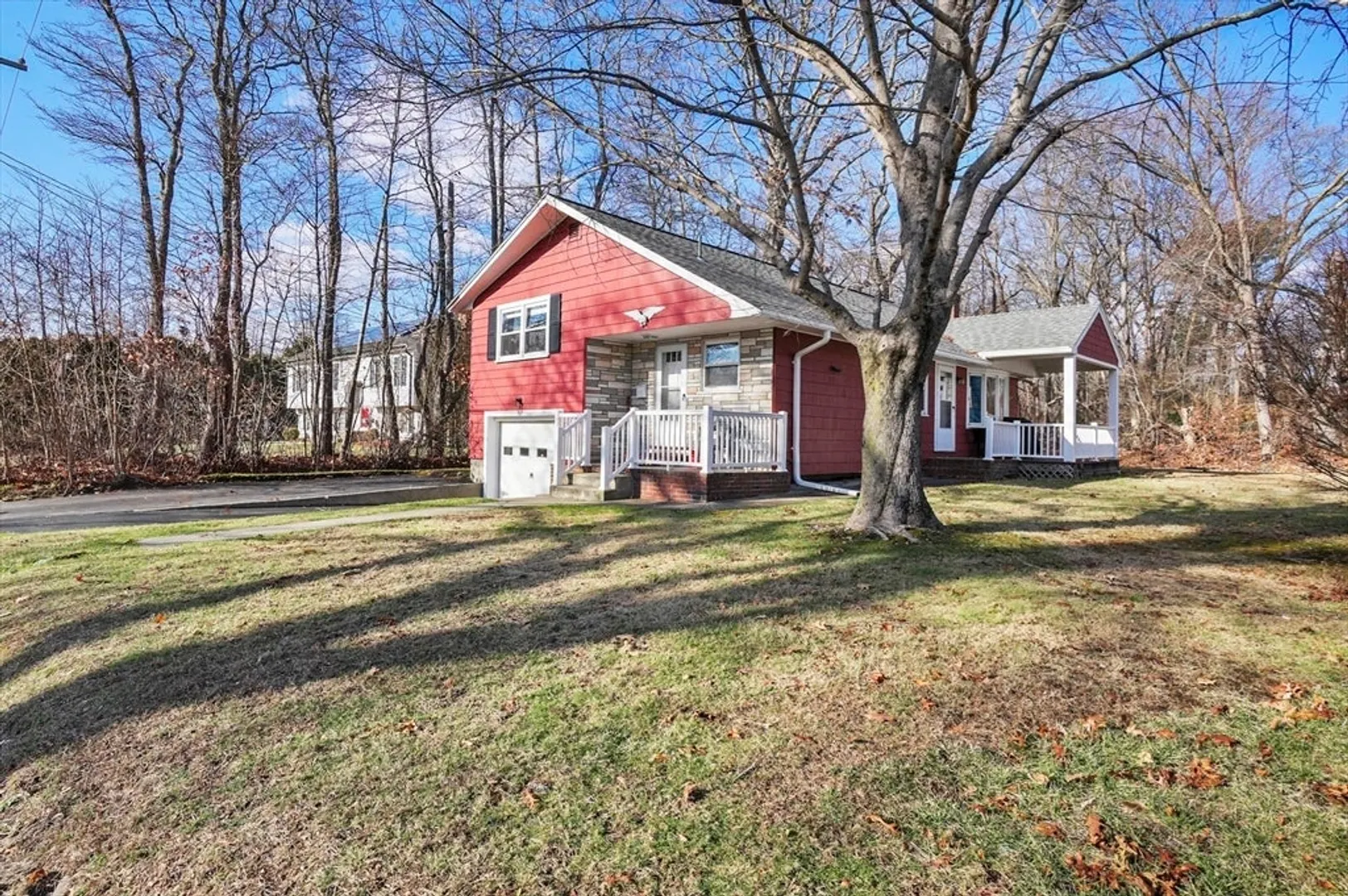 302 Field Street Photo 27