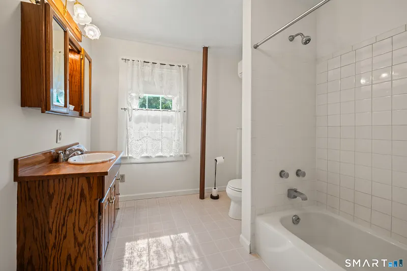 539 Hopewell Road Photo 29