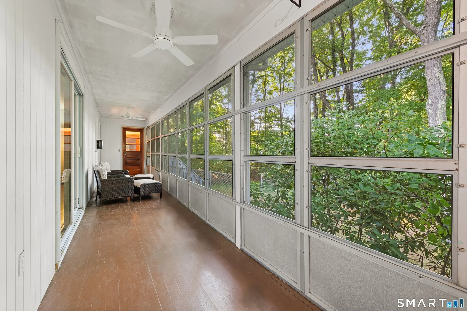 24 East Wintonbury Avenue Photo 8