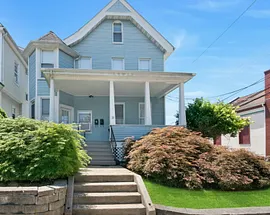 20 Waller Avenue