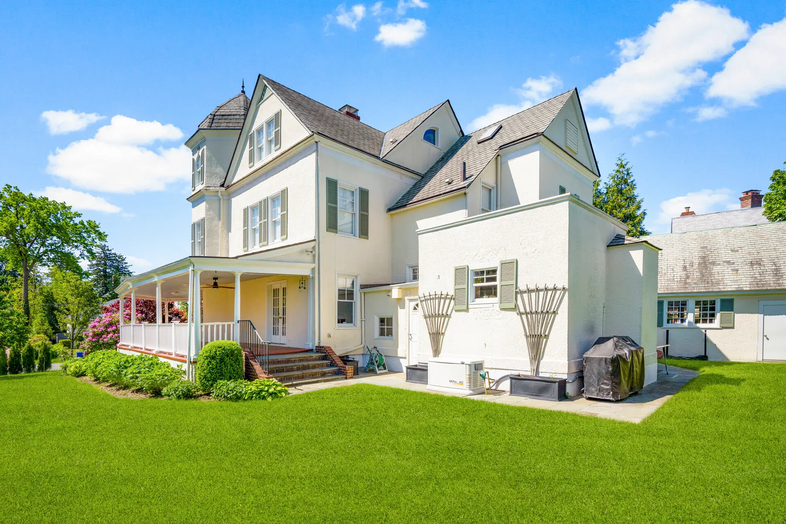 6 Linden Avenue Photo 38