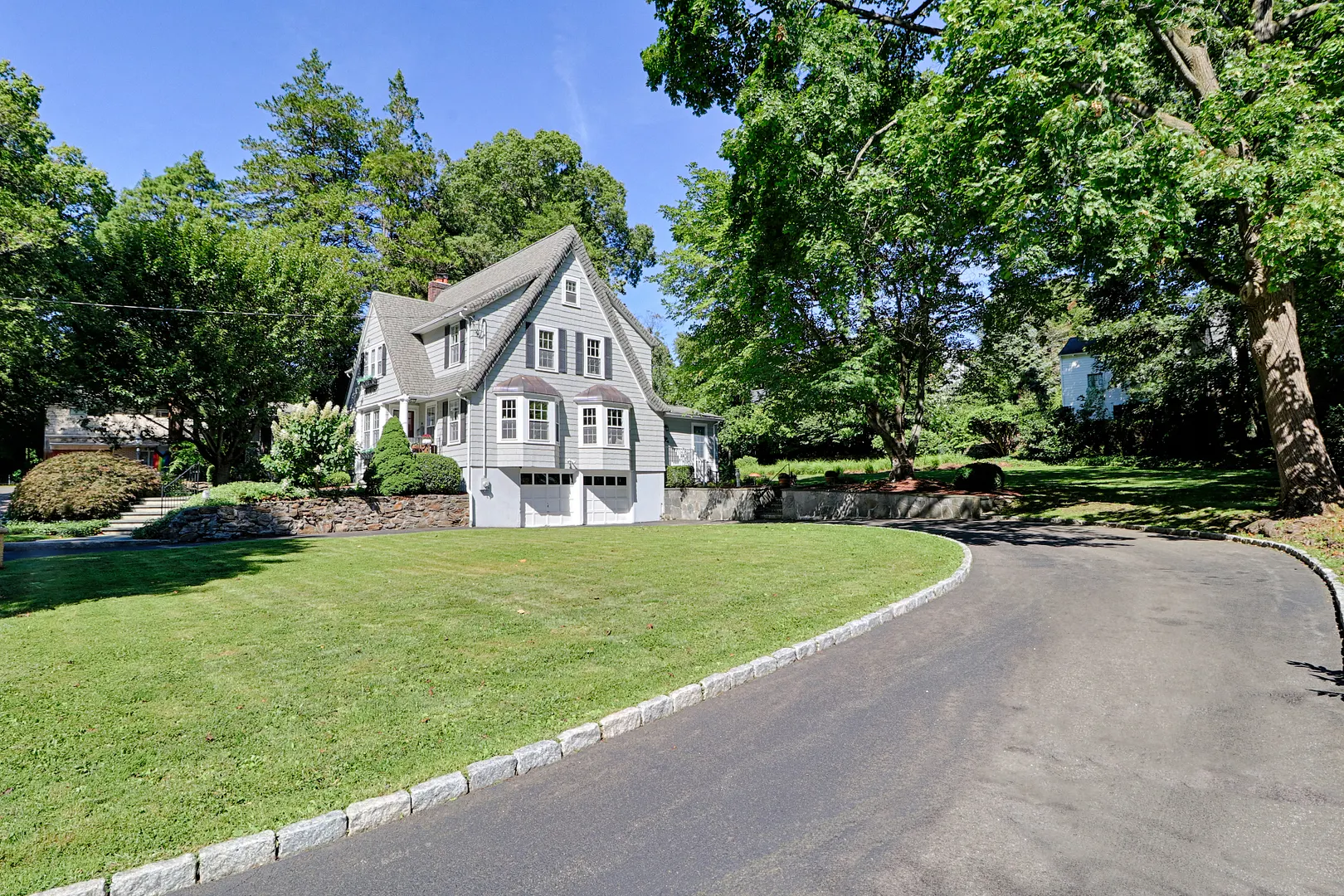 96 Benedict Avenue Photo 3