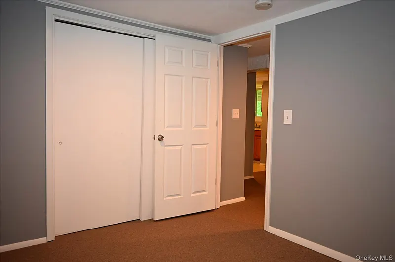 16 Greenridge Court Photo 21