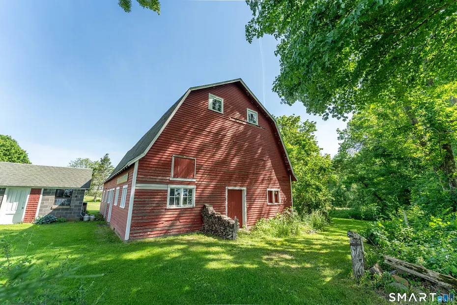 429 New Sweden Road Photo 32