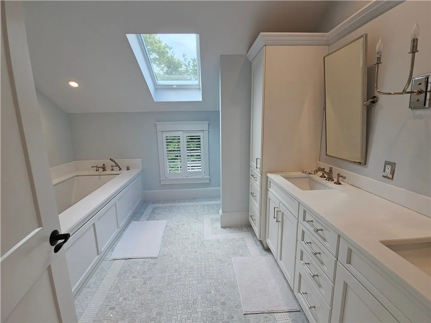 209 Coggeshall Avenue Photo 33