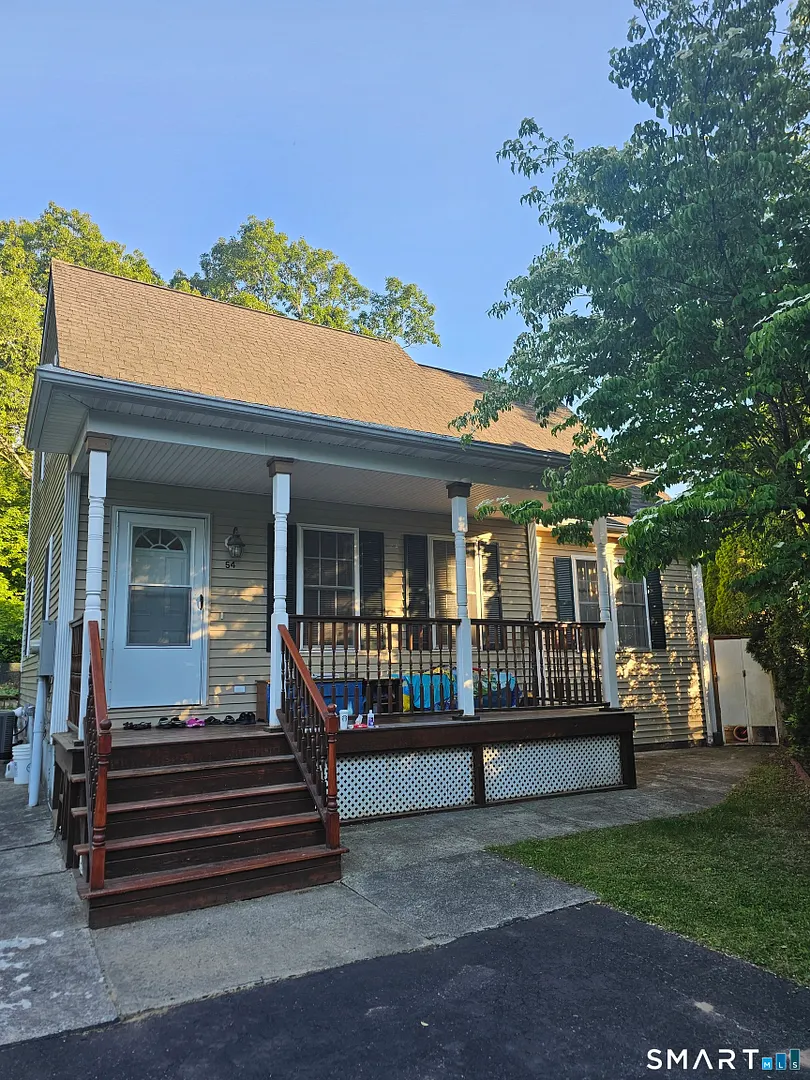 54 Alice Street Photo 5