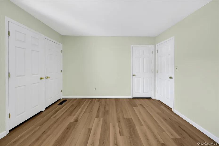 51 Jefferson Oval  #E Photo 11