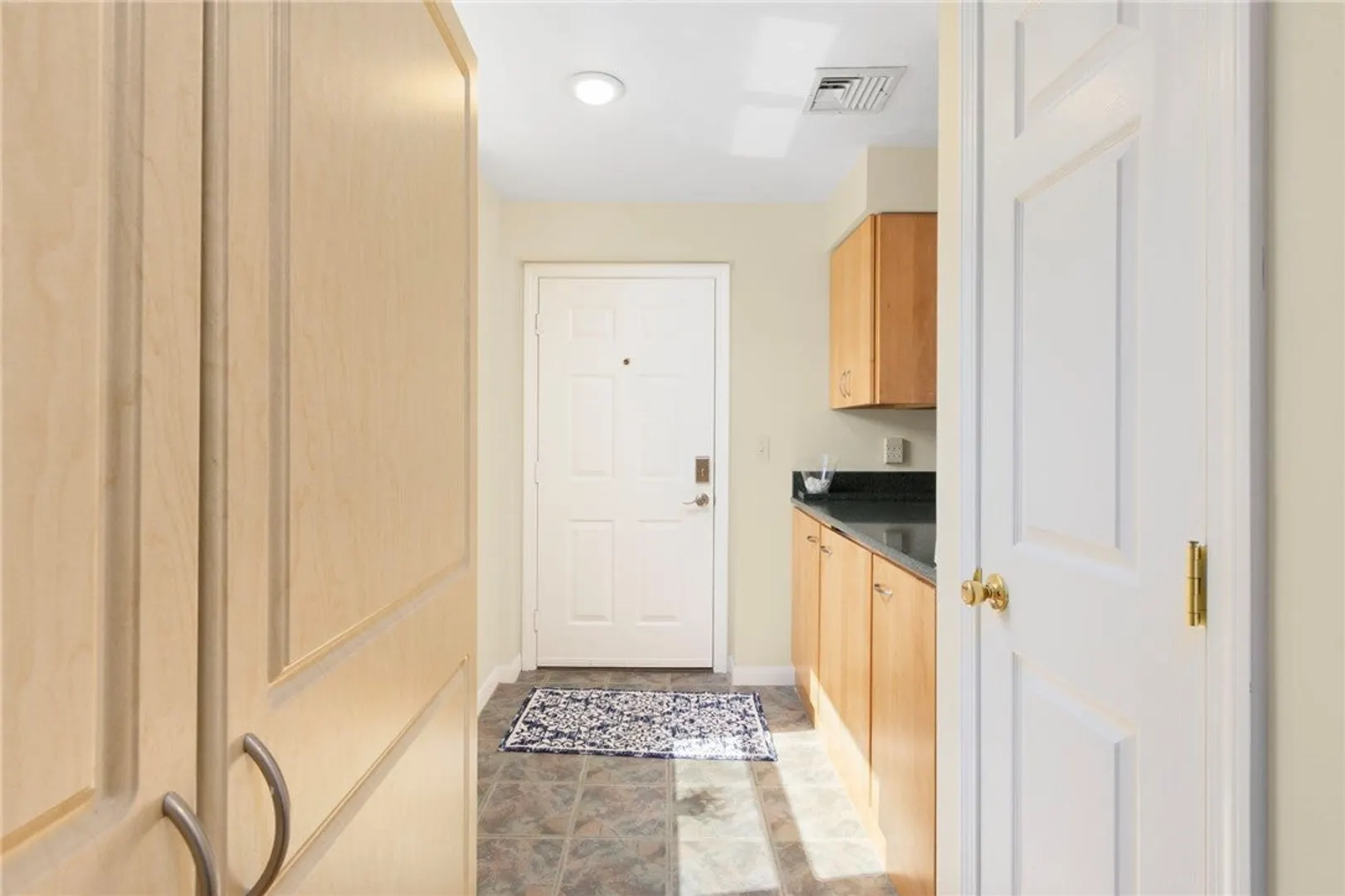 3524 W Shore Road  #301 Photo 20