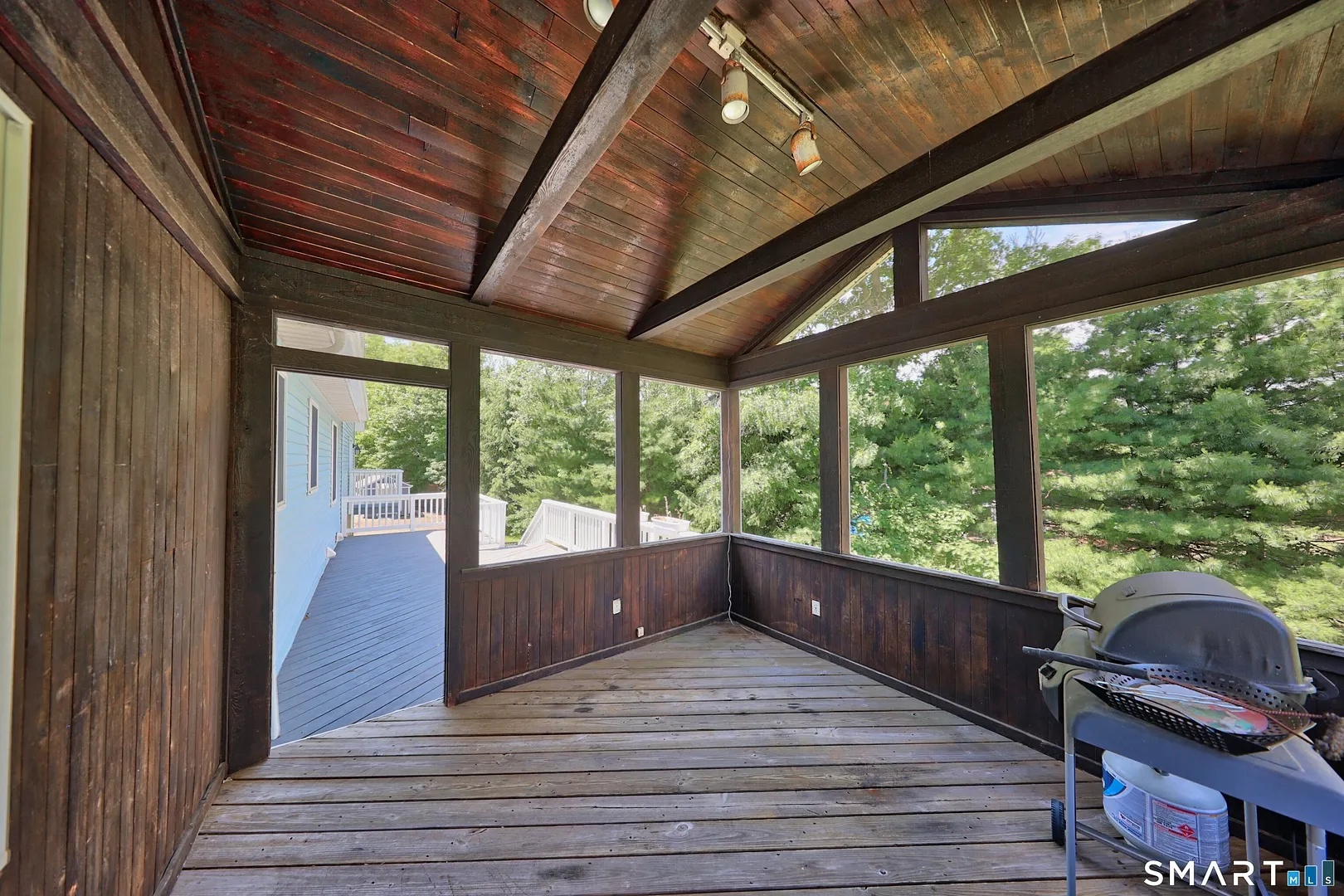 49 Schenck Lane Photo 17