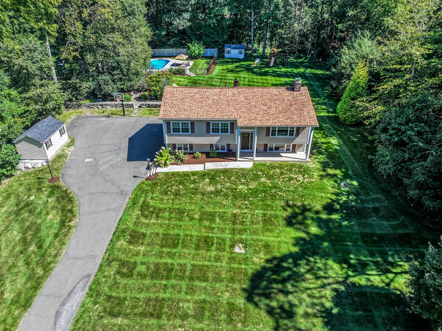 31 Deer Run Road Photo 1