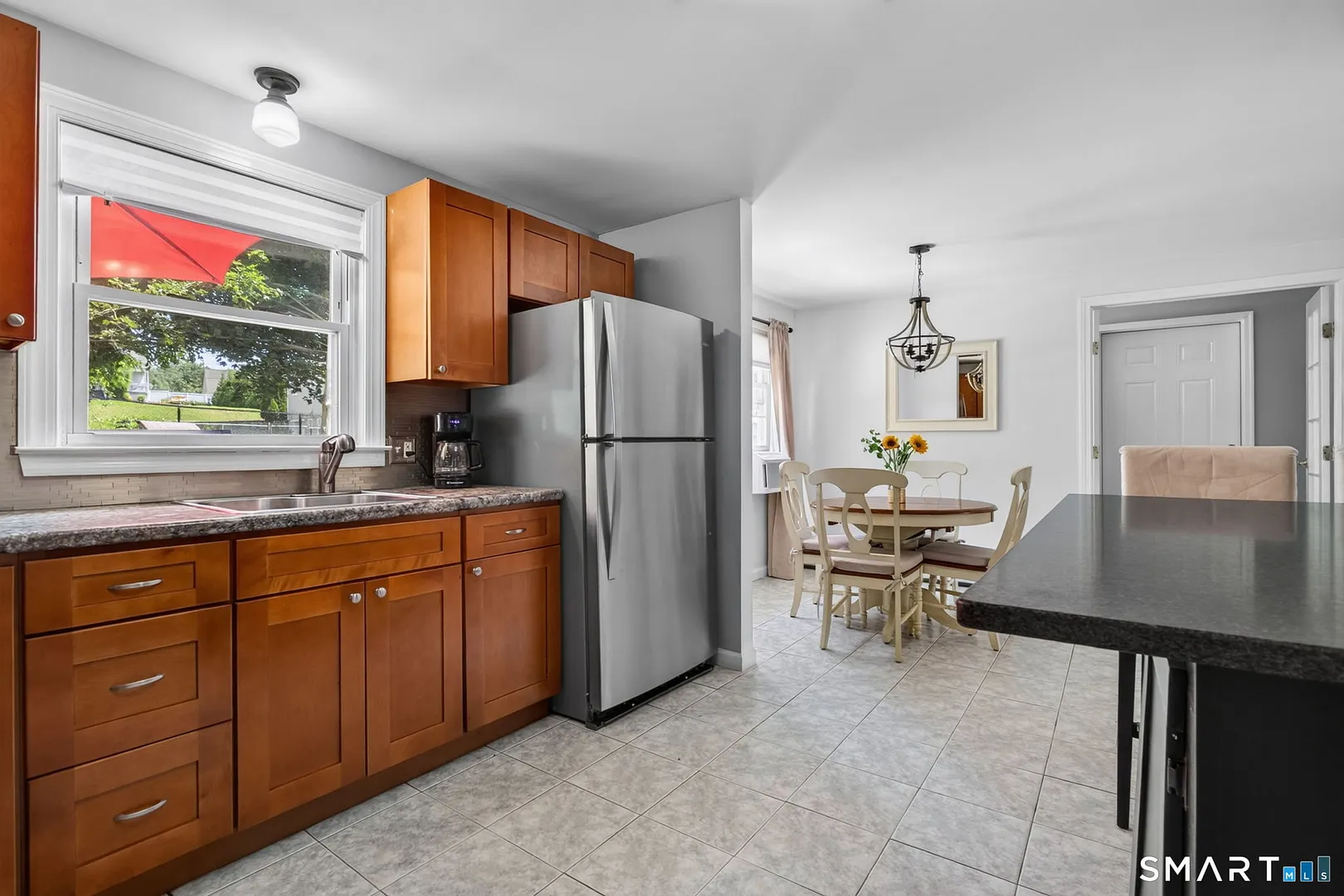 5 Beatrice Drive Photo 9