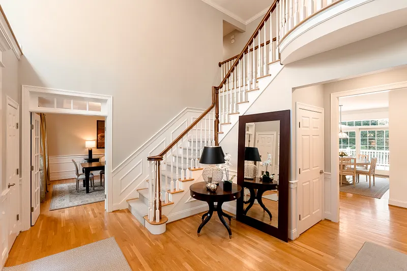 14 Highwood Crossing Photo 5