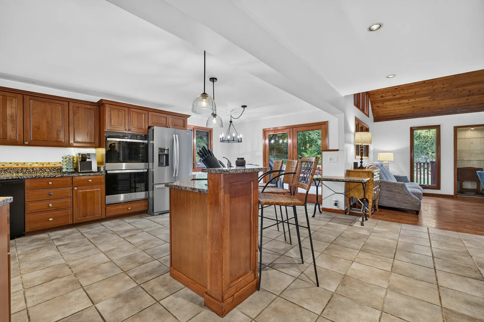 5 Connally Drive Photo 4