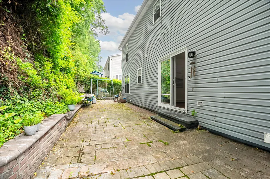 18 Jenkins Court Photo 38