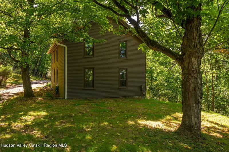 158 Knapp-carpenter Road Photo 4