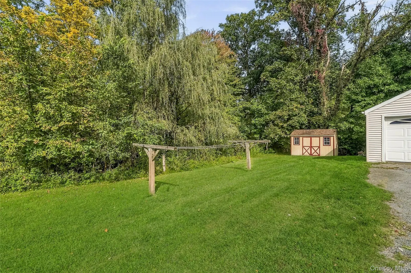 929 Freedom Plains Road Photo 40