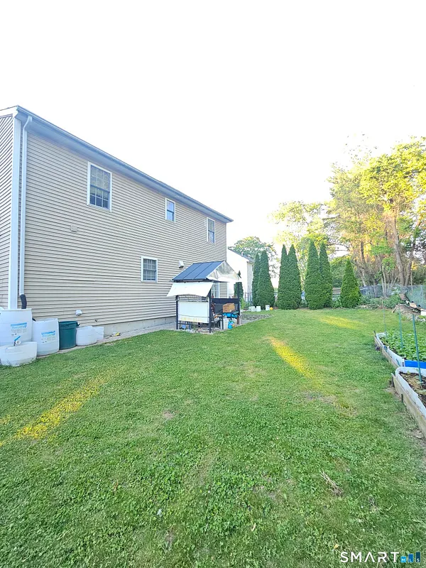 54 Alice Street Photo 31