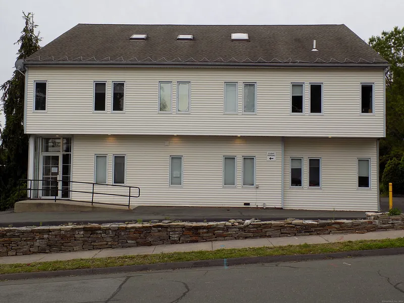 751 Farmington Avenue Photo 1