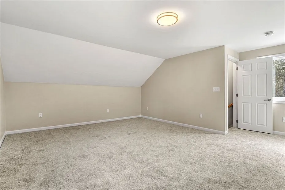 153 Coffin Rd  #10 Photo 30