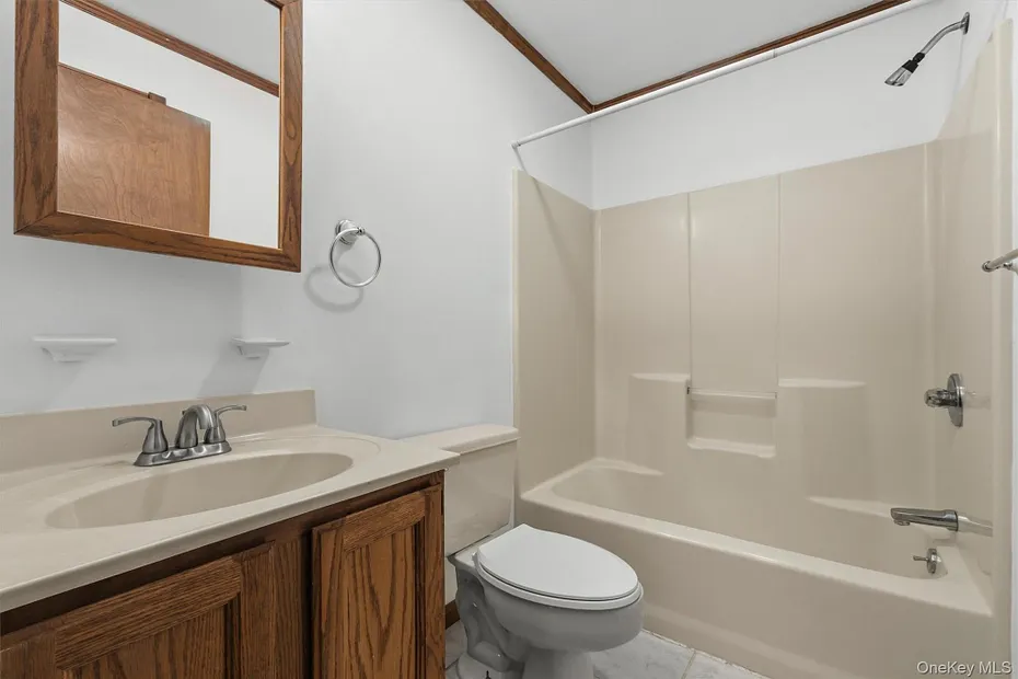 35 Moccasin View Road Photo 20