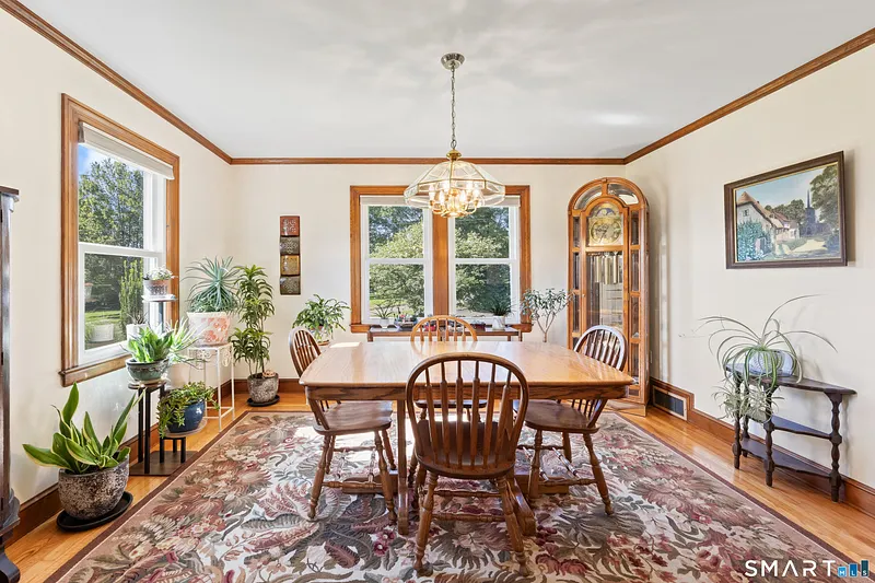 161 Upper State Street Photo 6