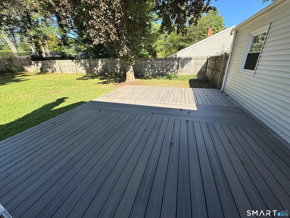 77 Curtis Road Photo 19