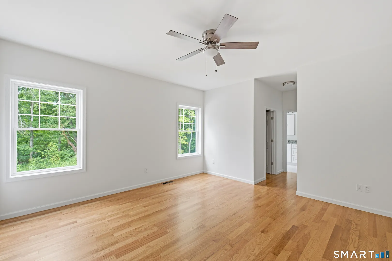 18 Spring Hill Lane Photo 17