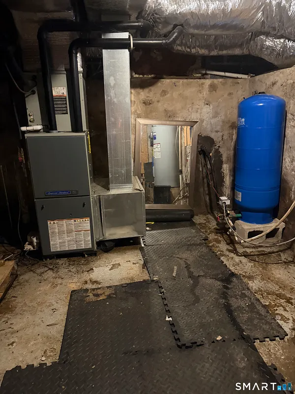 12 Shelton Avenue Photo 11