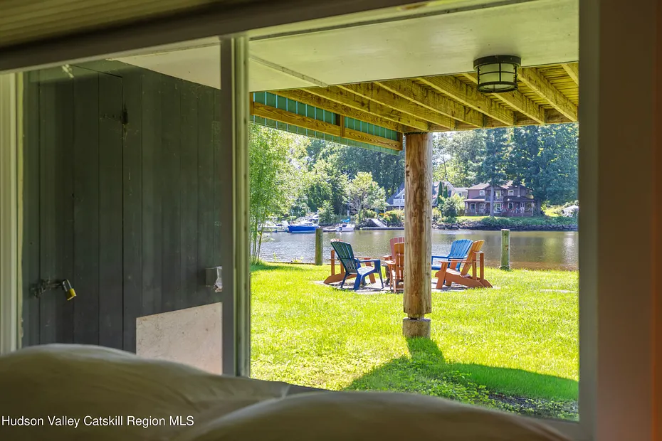 114 Lighthouse Drive Photo 32