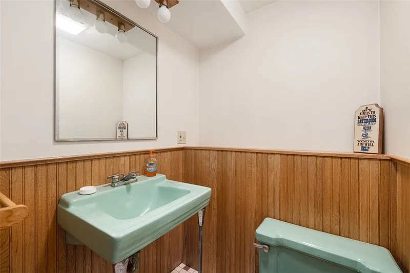 456 Rockland Road Photo 36