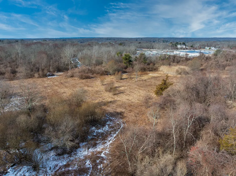 523 Voluntown Road Photo 16
