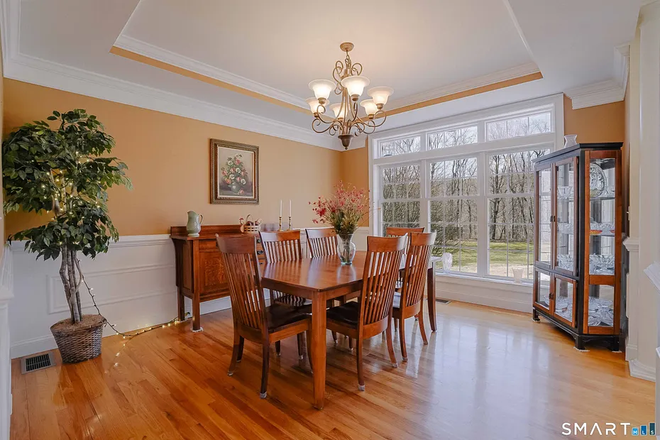 380 Southbury Road Photo 5